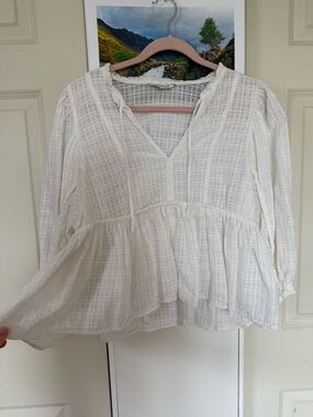 Flowy White Top American Eagle